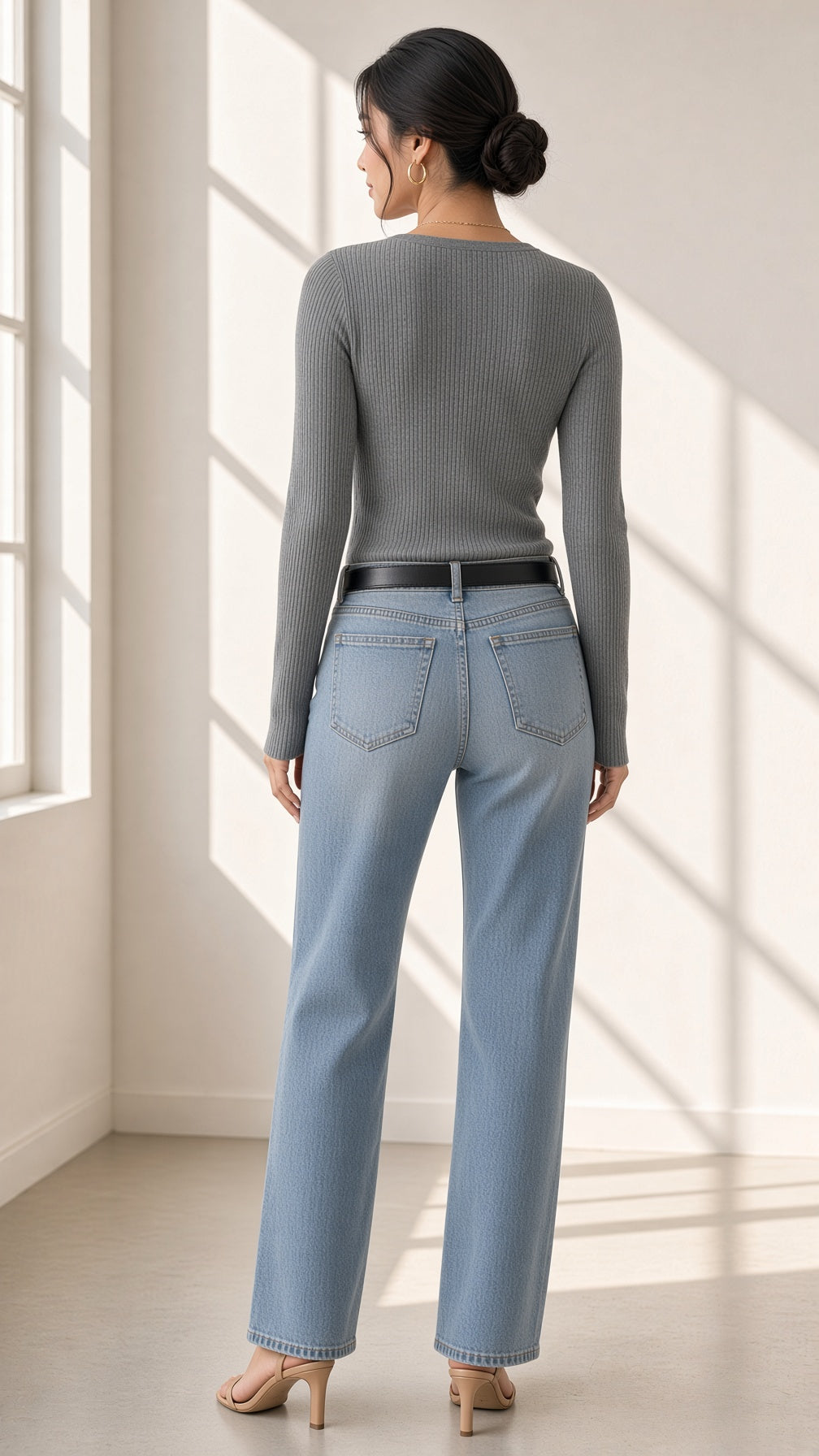 Top Inès canalé en gris, vista de espalda – Vora Maison